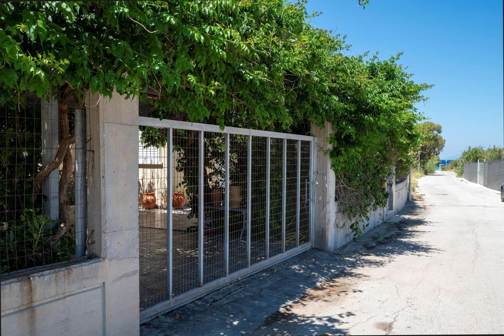 Holiday home Ibiscus In Paradisi Near The *